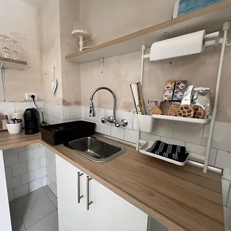 Handy Pergola Appartement